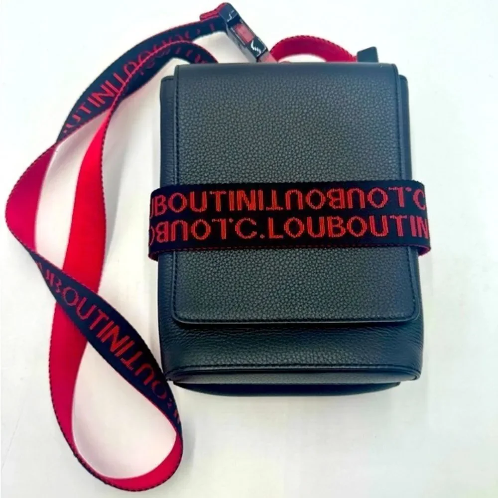 Auth Christian Louboutin Black Leather Benech Reporter Bag Preloved Purse Mint